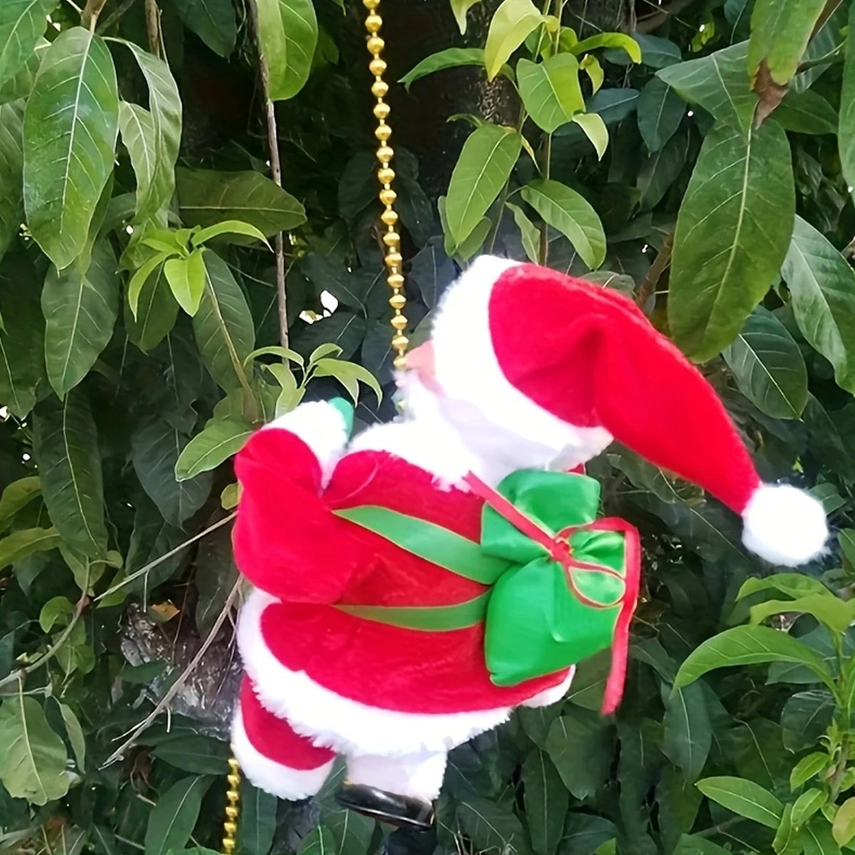 🎄 Boneco Pai Natal Escalador – Decoração Natalícia Divertida